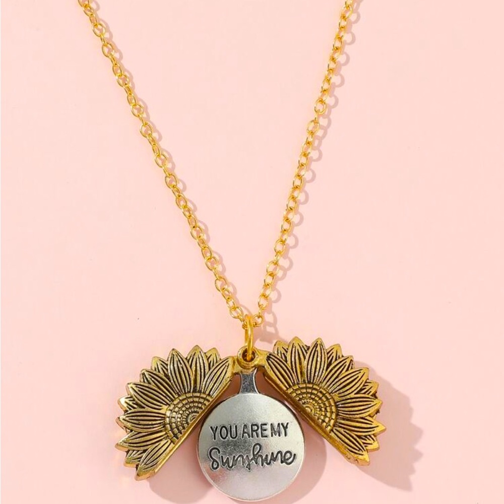 Gold You Are My Sunshine Open locket - Picture 9 of 10